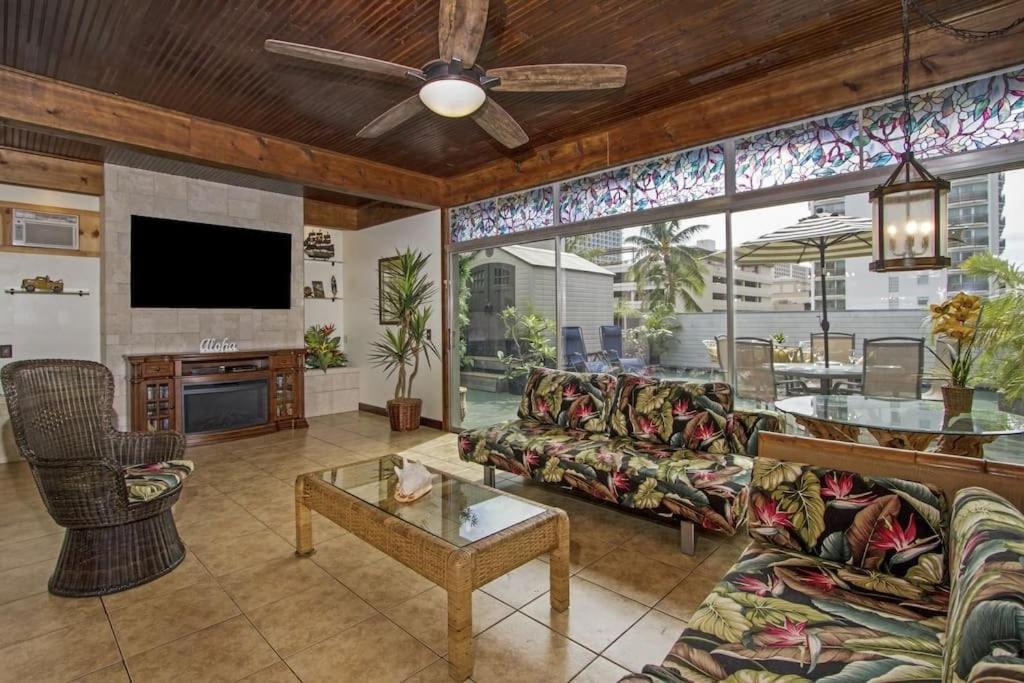 אפרטהוטל הונולולו Hawaiian King מראה חיצוני תמונה